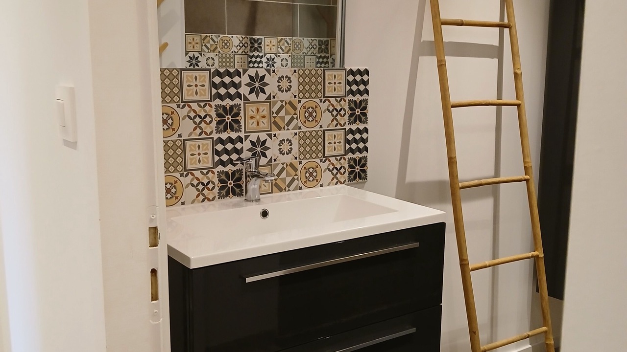 Photo of Bathroom in Port District