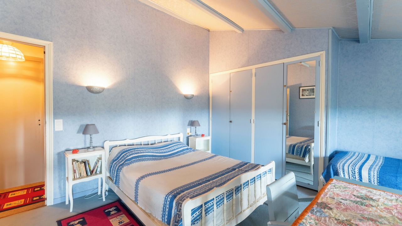Photo of Bedroom in Saint-Pierre-de-Vassols