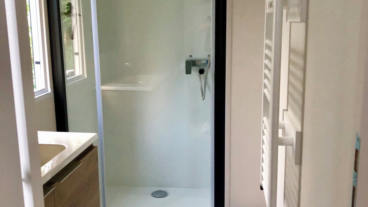 Photo of Bathroom in Montauriol