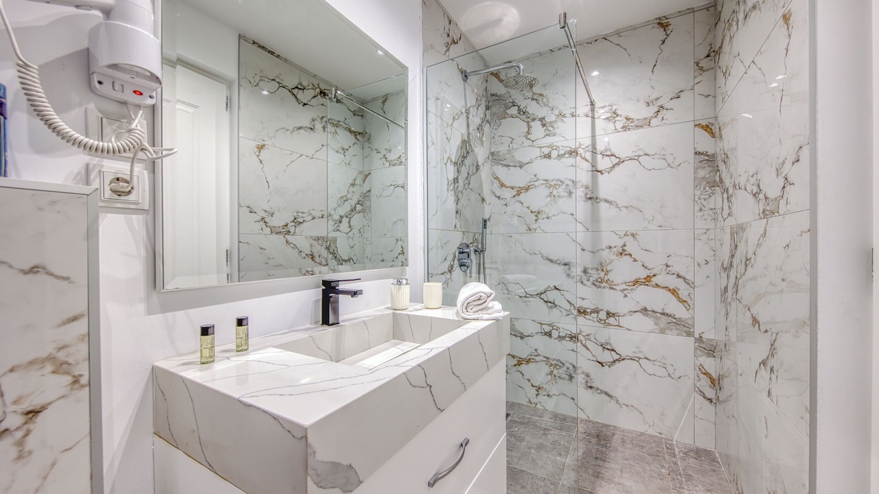 Photo of Bathroom in Capucins - Victoire