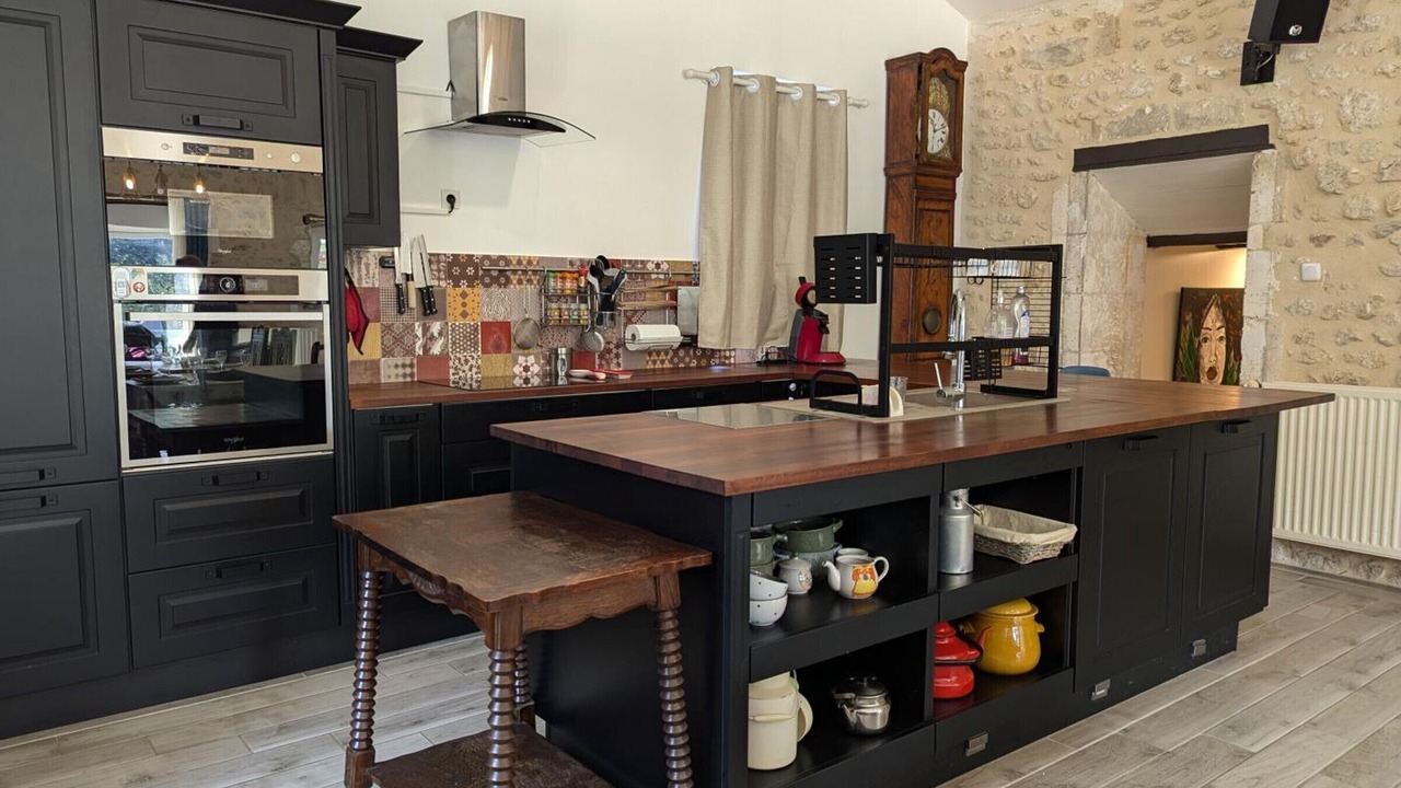 Photo of Kitchen in Magnac-Lavalette-Villars