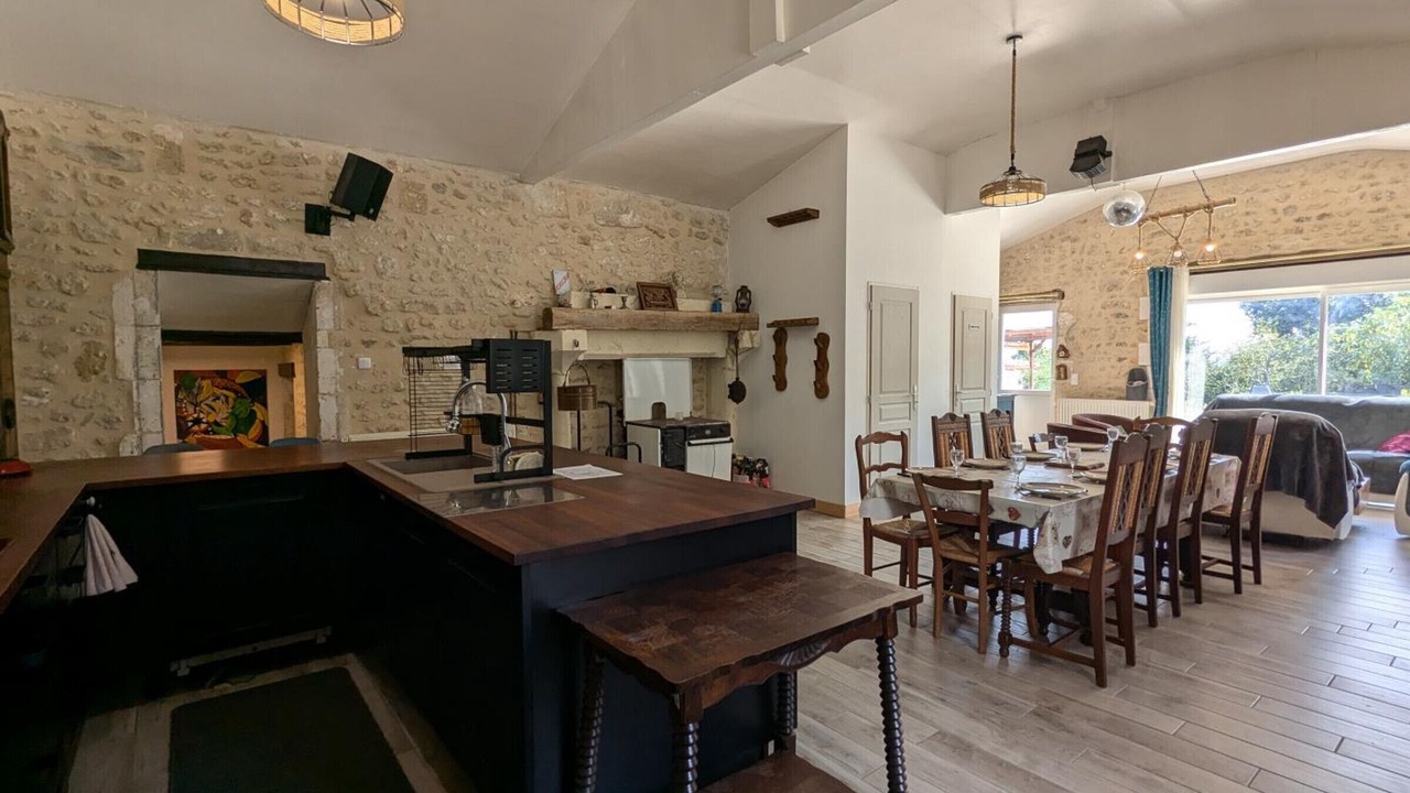 Photo of Others in Magnac-Lavalette-Villars