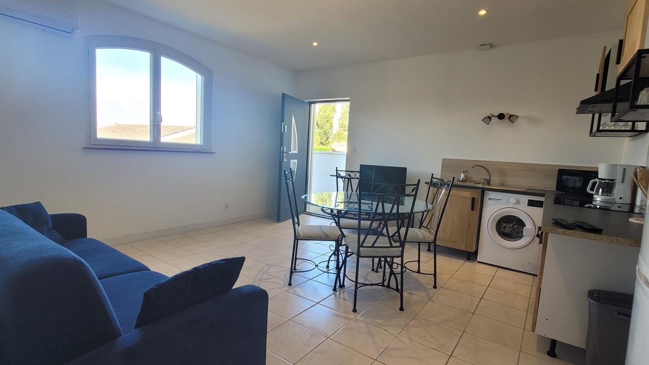 Photo of Livingroom in Saint-Sulpice-de-Royan