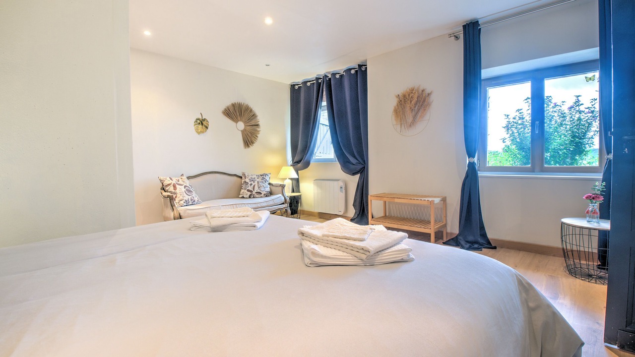 Photo of Bedroom in Saint-Cernin-de-Labarde