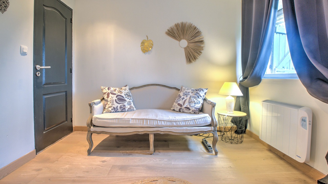 Photo of Livingroom in Saint-Cernin-de-Labarde