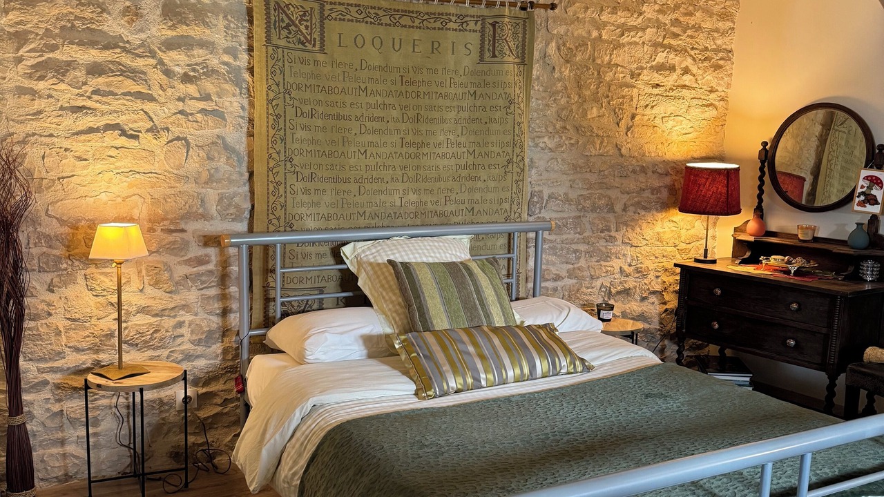 Photo of Bedroom in Nanteuil-en-Vallee