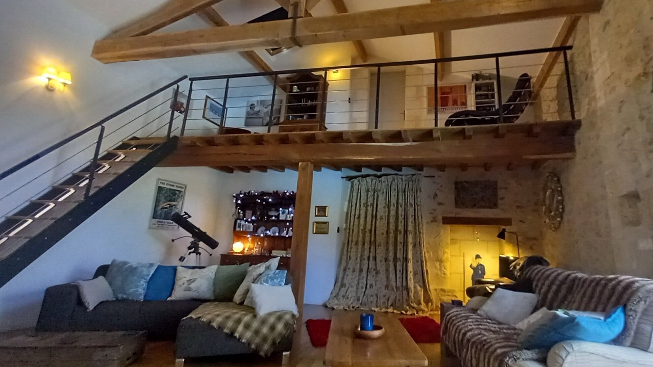 Photo of Livingroom in Rudeau-Ladosse