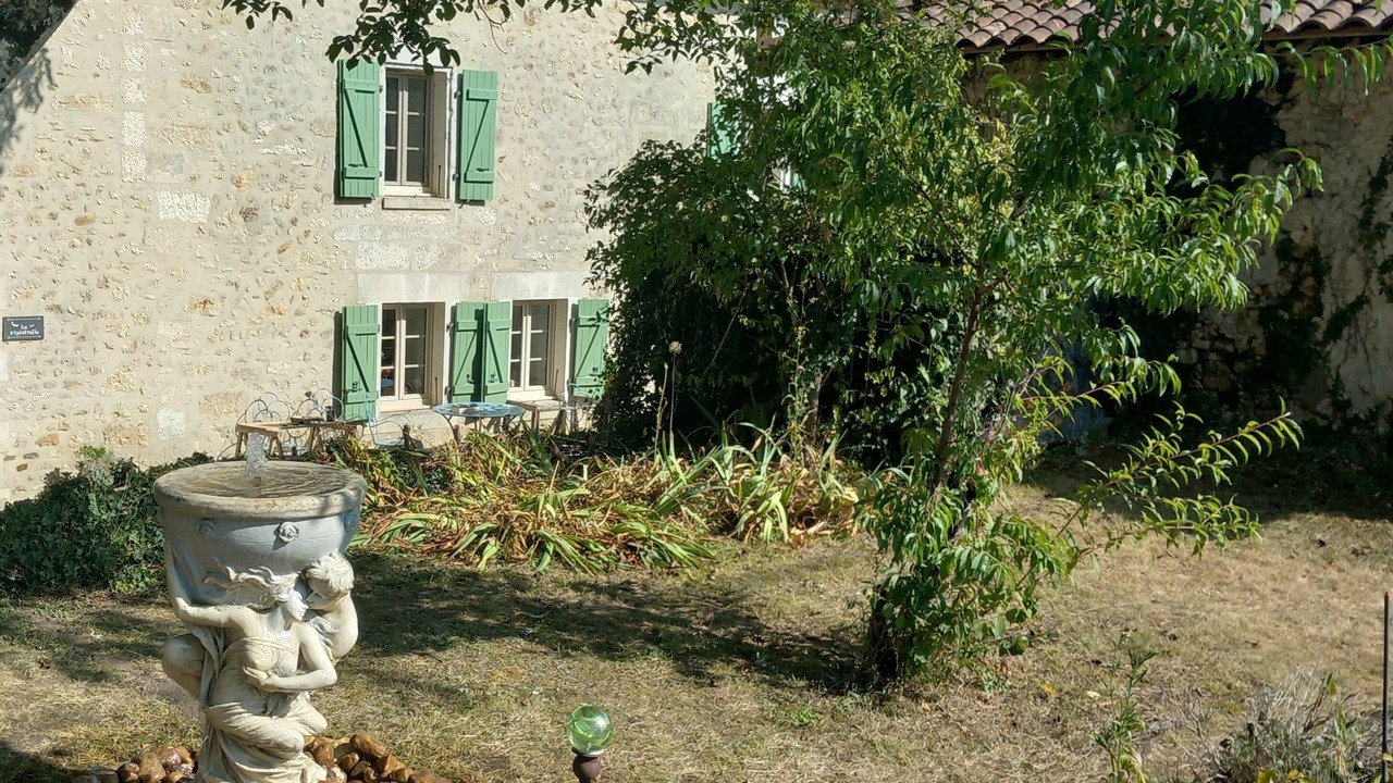 Photo of Outdoor in Rudeau-Ladosse