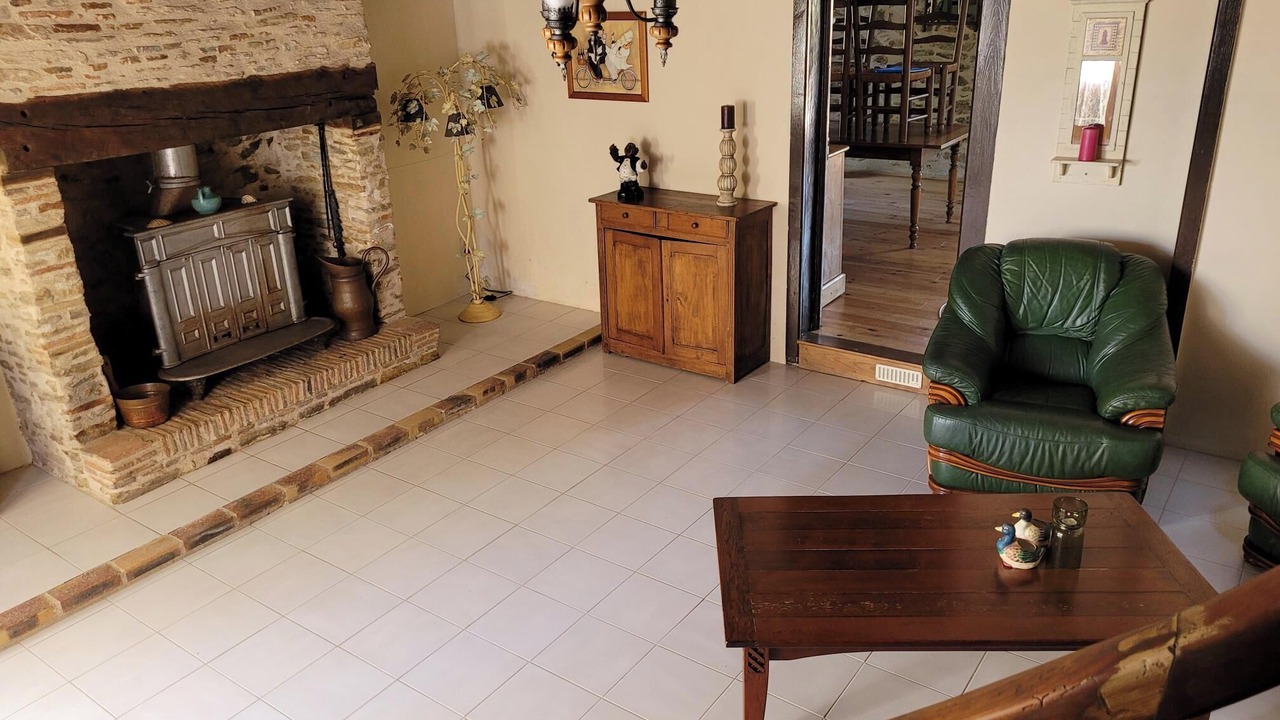Photo of Bedroom in Saint-Saud-Lacoussiere