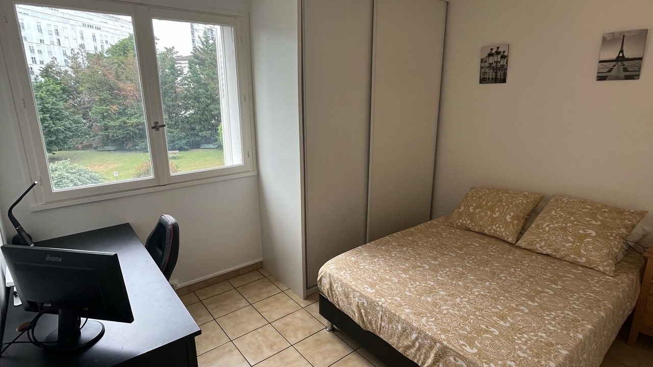 Photo of Bedroom in Merignac