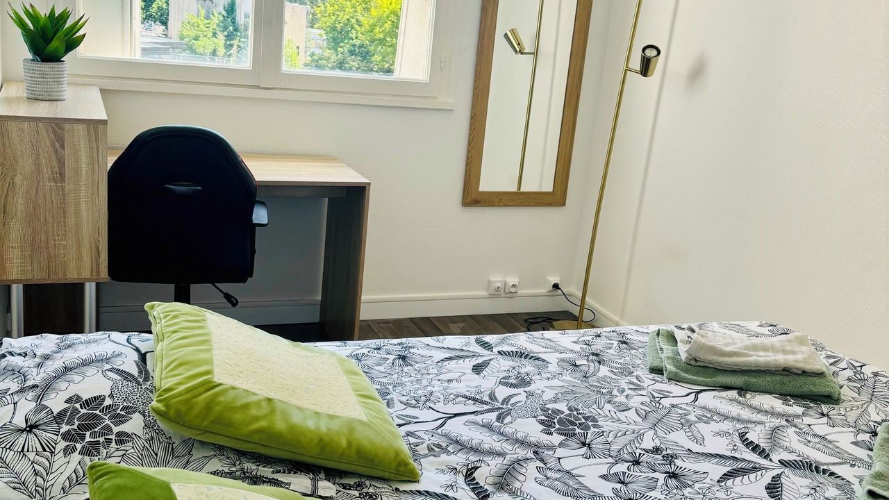 Photo of Bedroom in Merignac