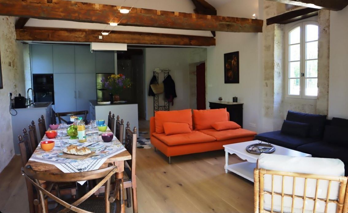 Photo of Livingroom in Beauville