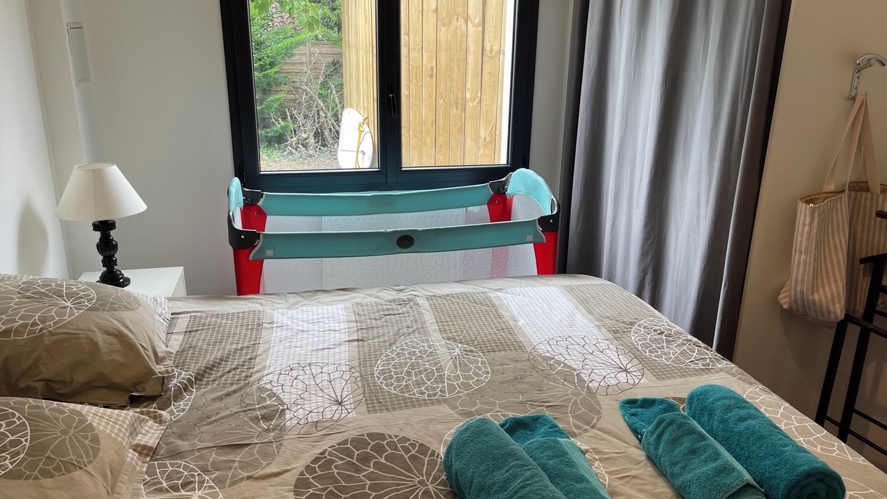 Photo of Bedroom in Saint-Medard-en-Jalles