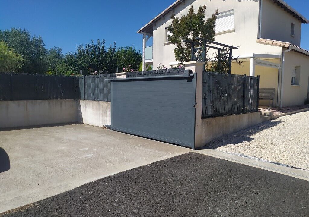 Photo of Outdoor in LHoumeau