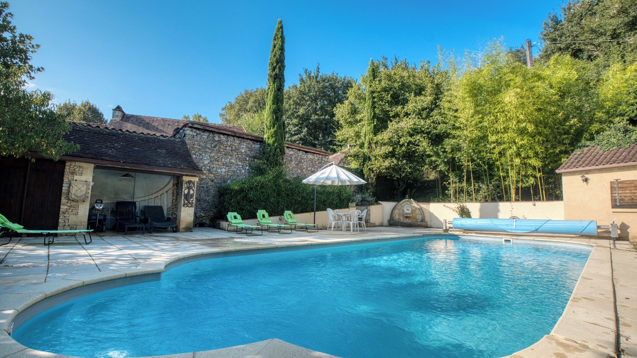 Photo of Outdoor in Saint-Andre-dAllas