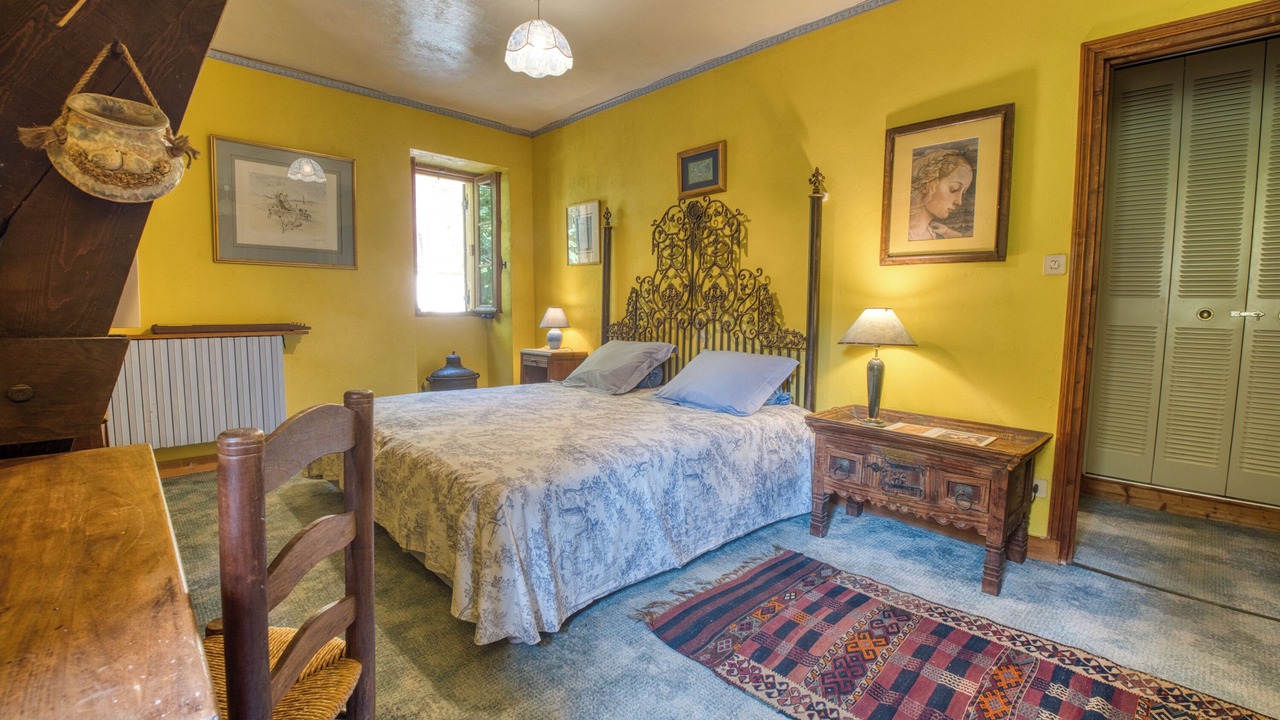 Photo of Bedroom in Saint-Andre-dAllas