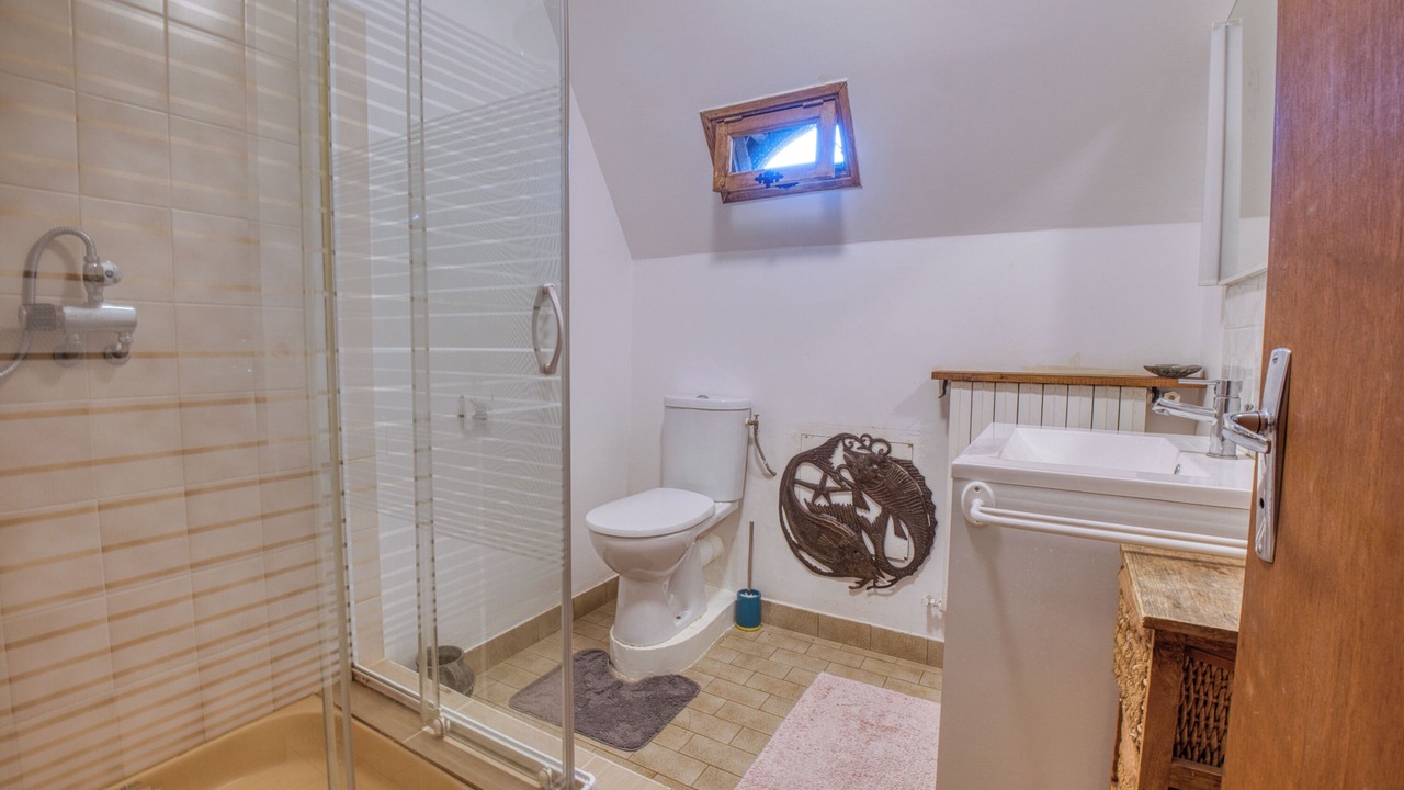 Photo of Bathroom in Saint-Andre-dAllas