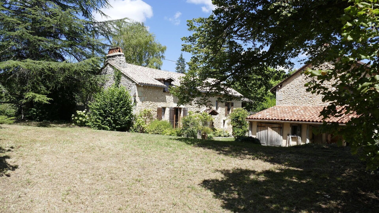 Photo of Outdoor in Saint-Martin-des-Combes