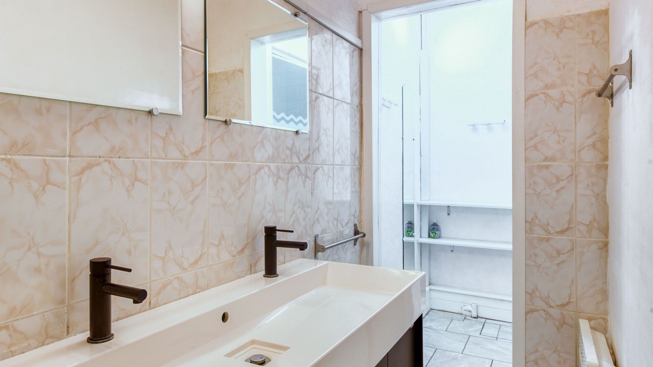 Photo of Bathroom in Jau-Dignac-et-Loirac