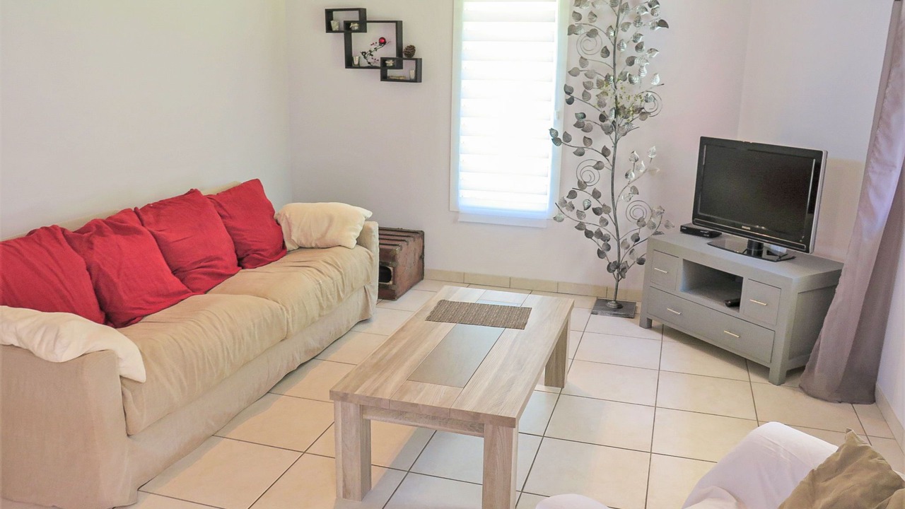 Photo of Livingroom in Messanges