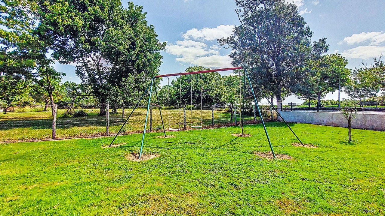 Photo of Outdoor in Begadan