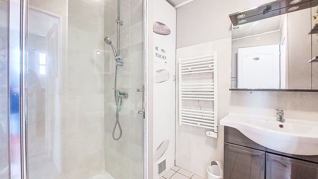 Photo of Bathroom in Begadan