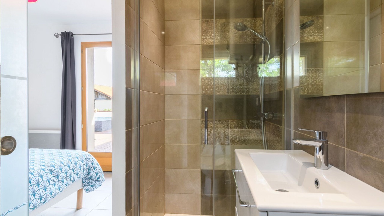 Photo of Bathroom in Lit-et-Mixe