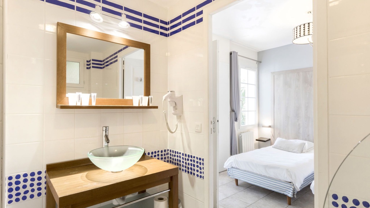 Photo of Bathroom in La Bastide-Clairence