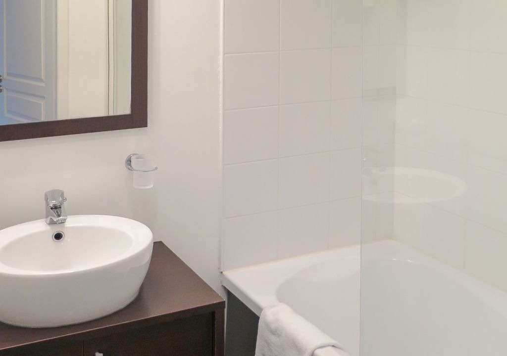 Photo of Bathroom in Parentis-en-Born