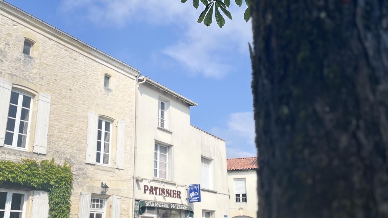 Photo of Others in Beauvais sur Matha