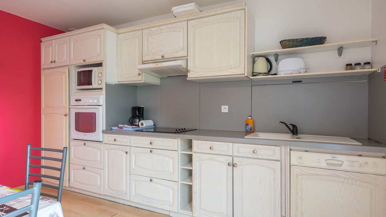 Photo of Kitchen in Saint-Simon-de-Bordes