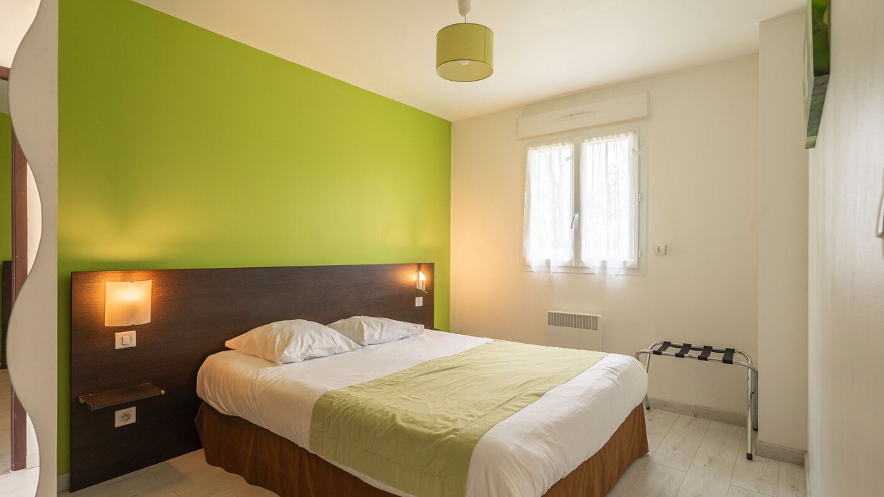 Photo of Bedroom in Saint-Simon-de-Bordes