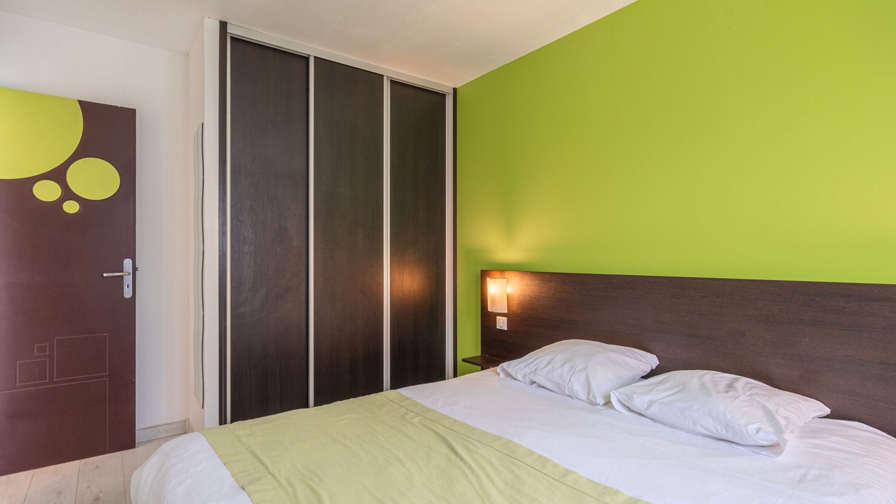 Photo of Bedroom in Saint-Simon-de-Bordes
