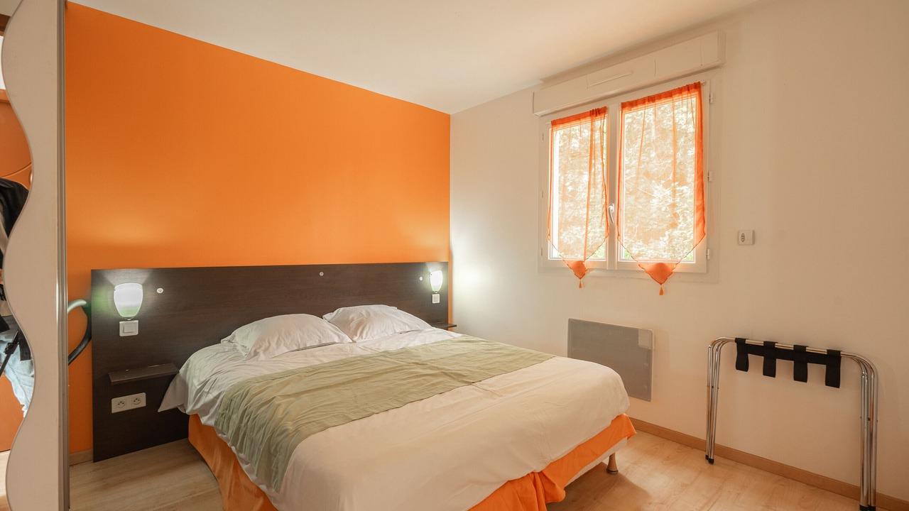 Photo of Bedroom in Saint-Simon-de-Bordes