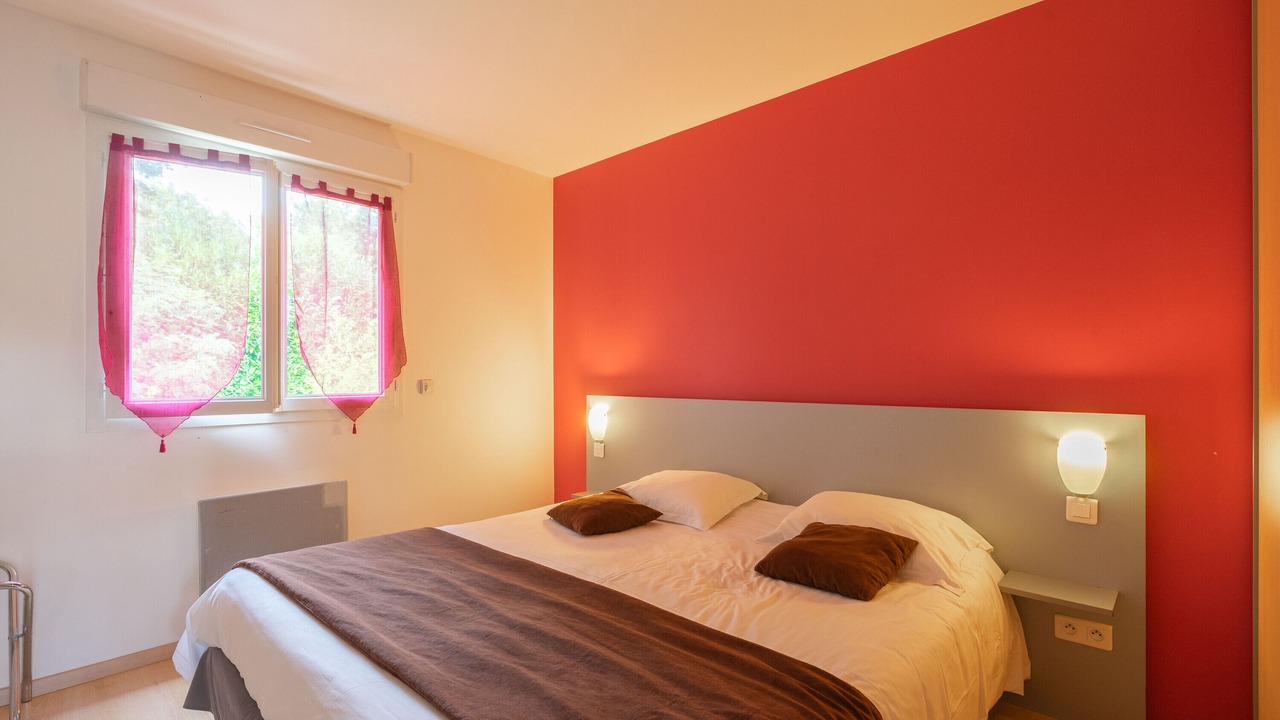 Photo of Bedroom in Saint-Simon-de-Bordes