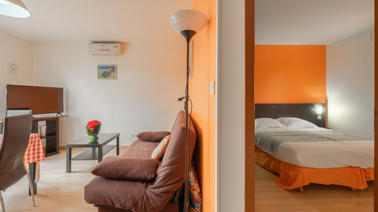 Photo of Bedroom in Saint-Simon-de-Bordes