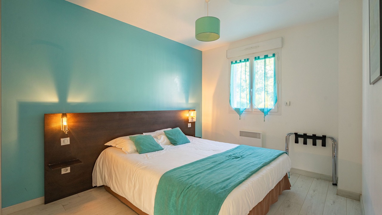 Photo of Bedroom in Saint-Simon-de-Bordes