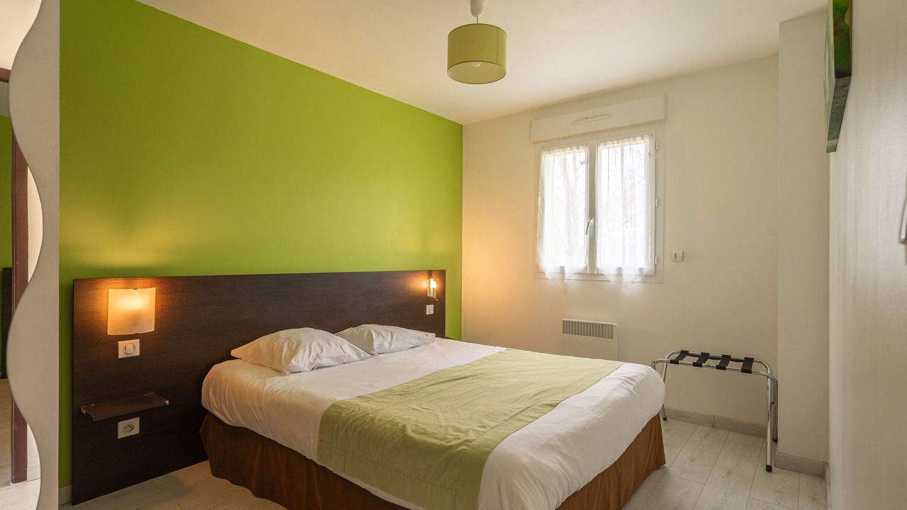 Photo of Bedroom in Saint-Simon-de-Bordes