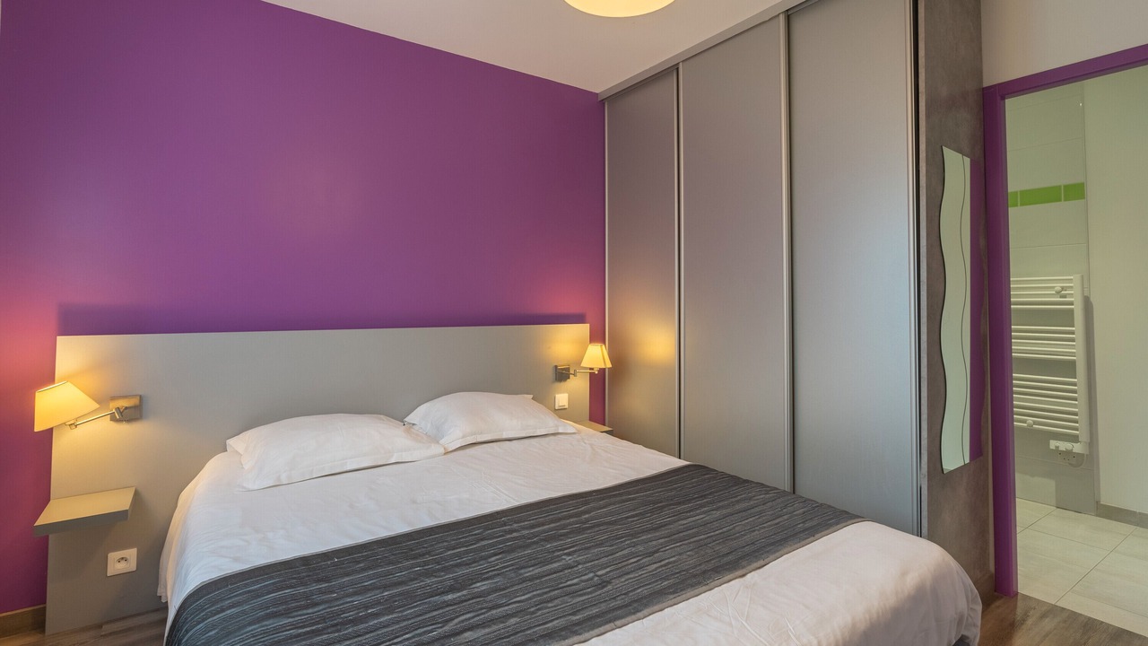 Photo of Bedroom in Saint-Simon-de-Bordes