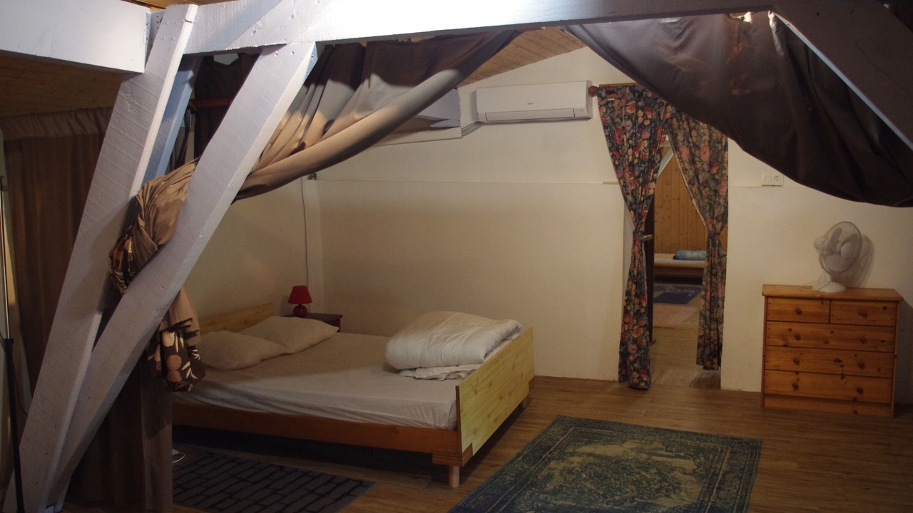 Photo of Bedroom in Lavardac