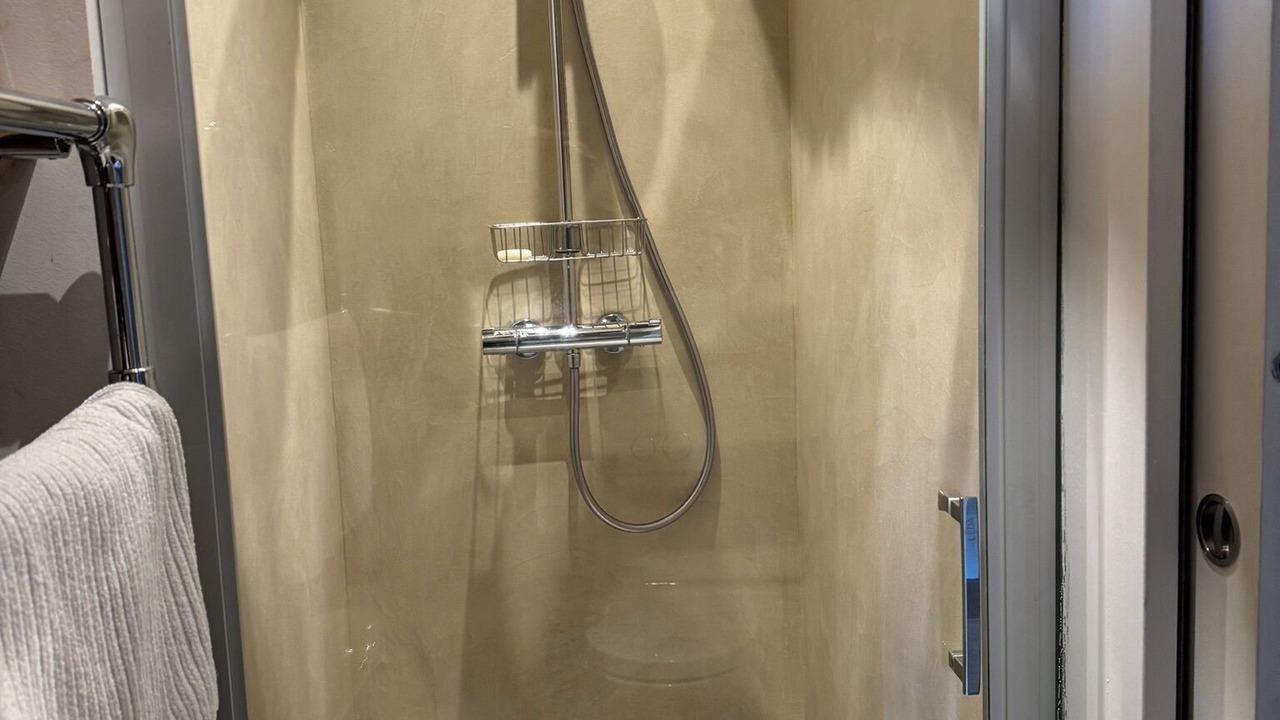 Photo of Bathroom in Cenac-et-Saint-Julien