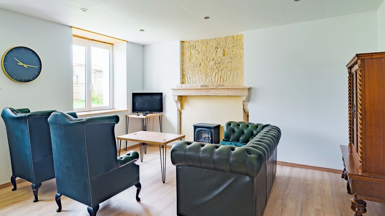 Photo of Livingroom in Contre