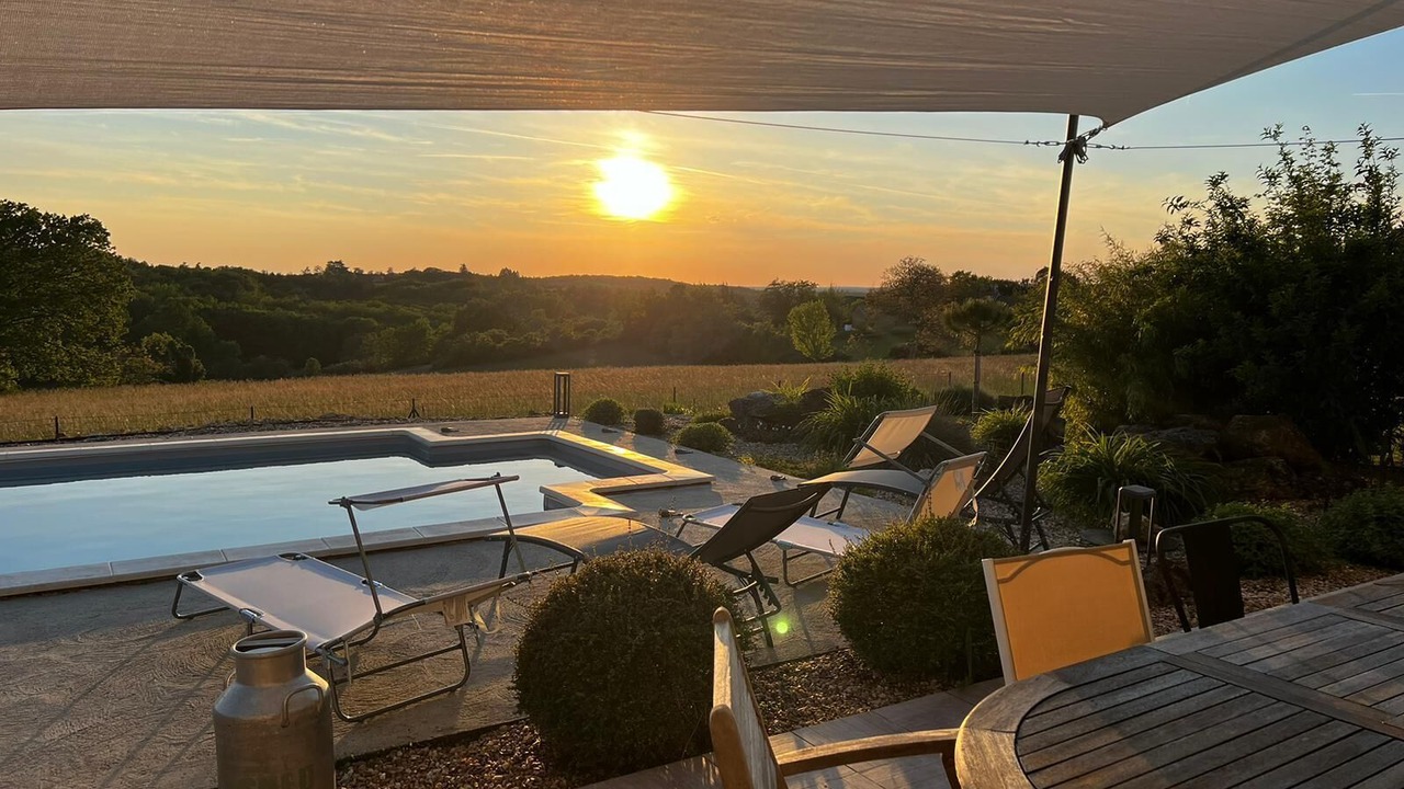 Photo of Outdoor in Pontours