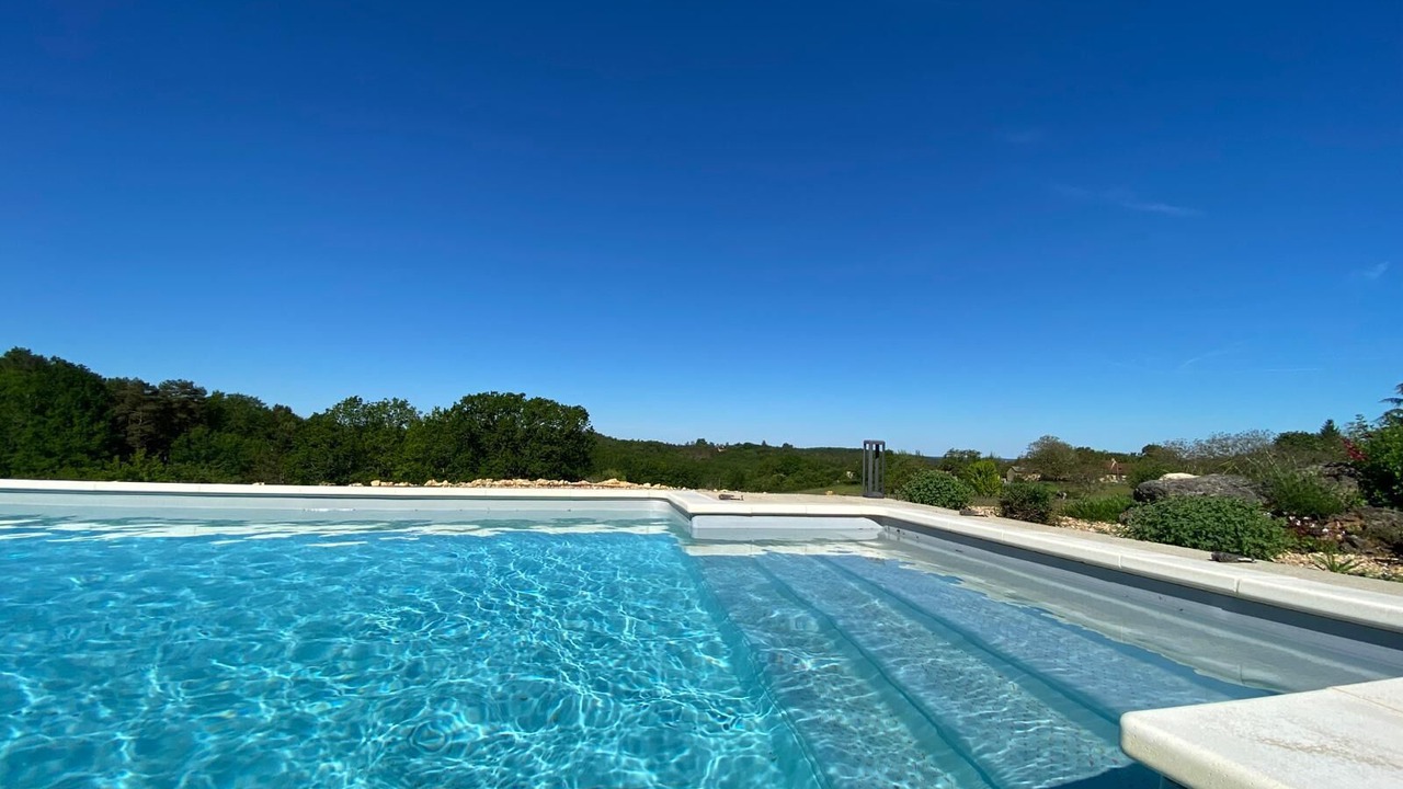 Photo of Outdoor in Pontours