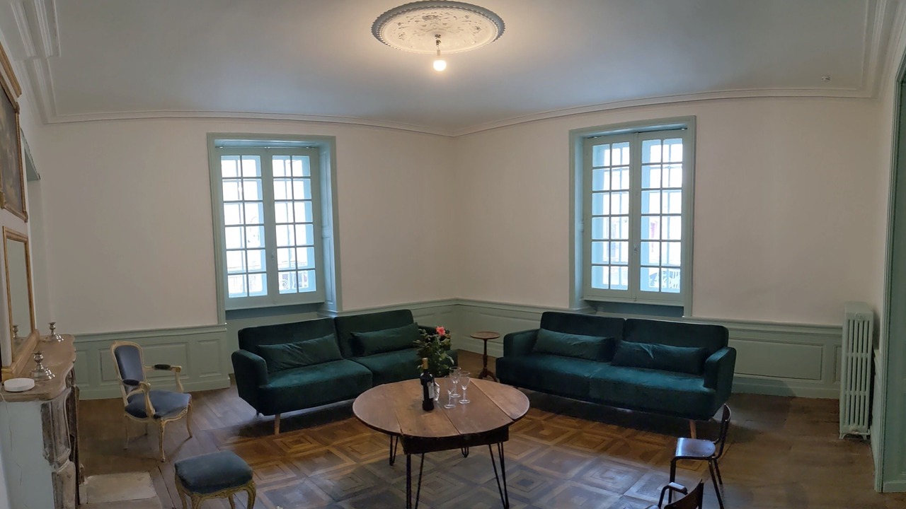 Photo of Livingroom in Saint-Germain