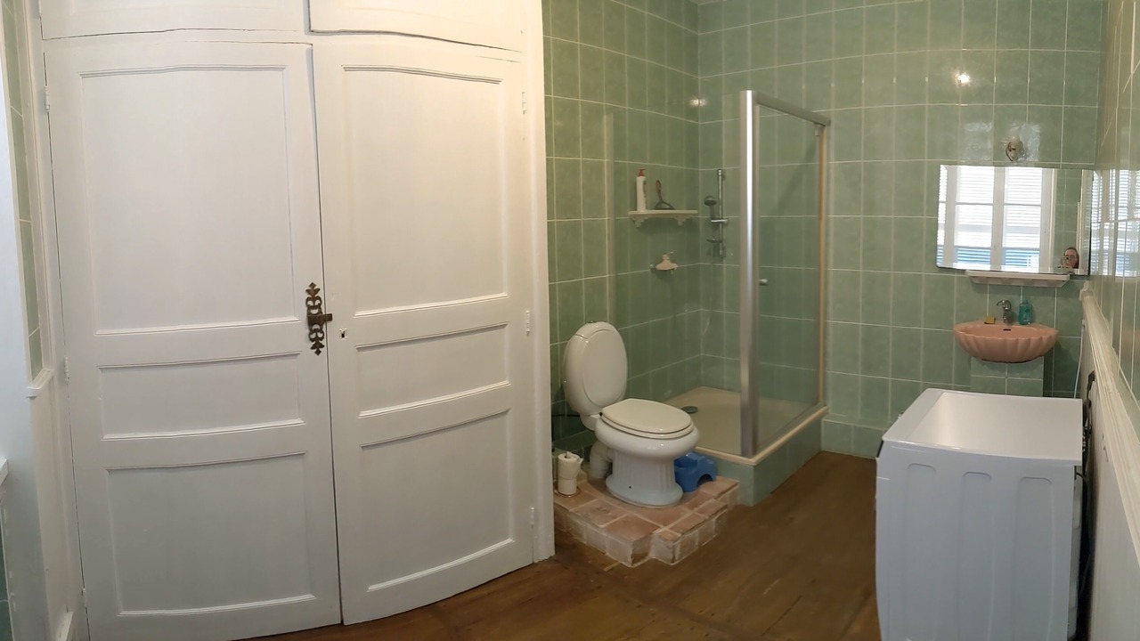 Photo of Bathroom in Saint-Germain