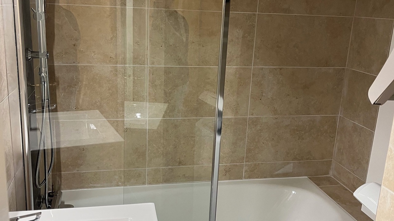 Photo of Bathroom in Greoux-les-Bains