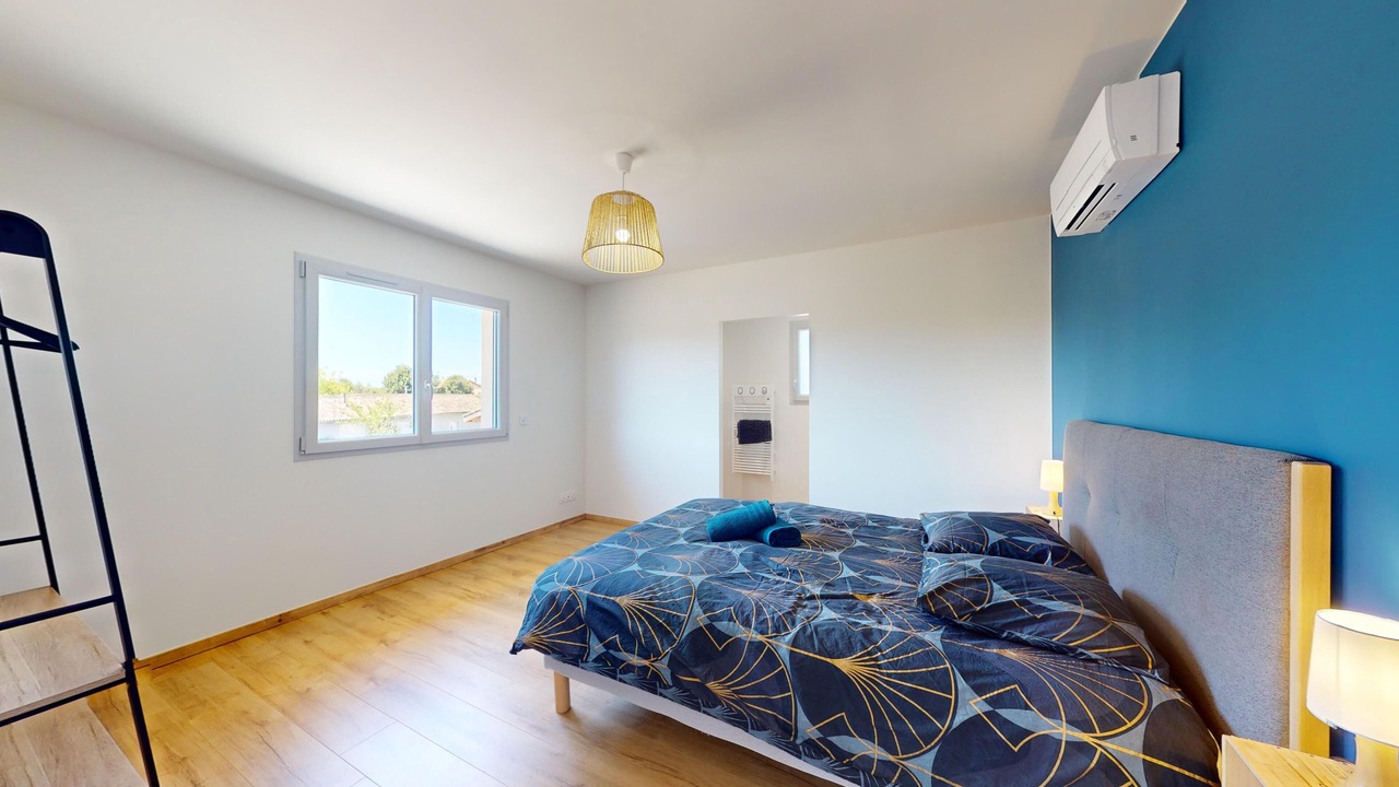Photo of Bedroom in Cadaujac