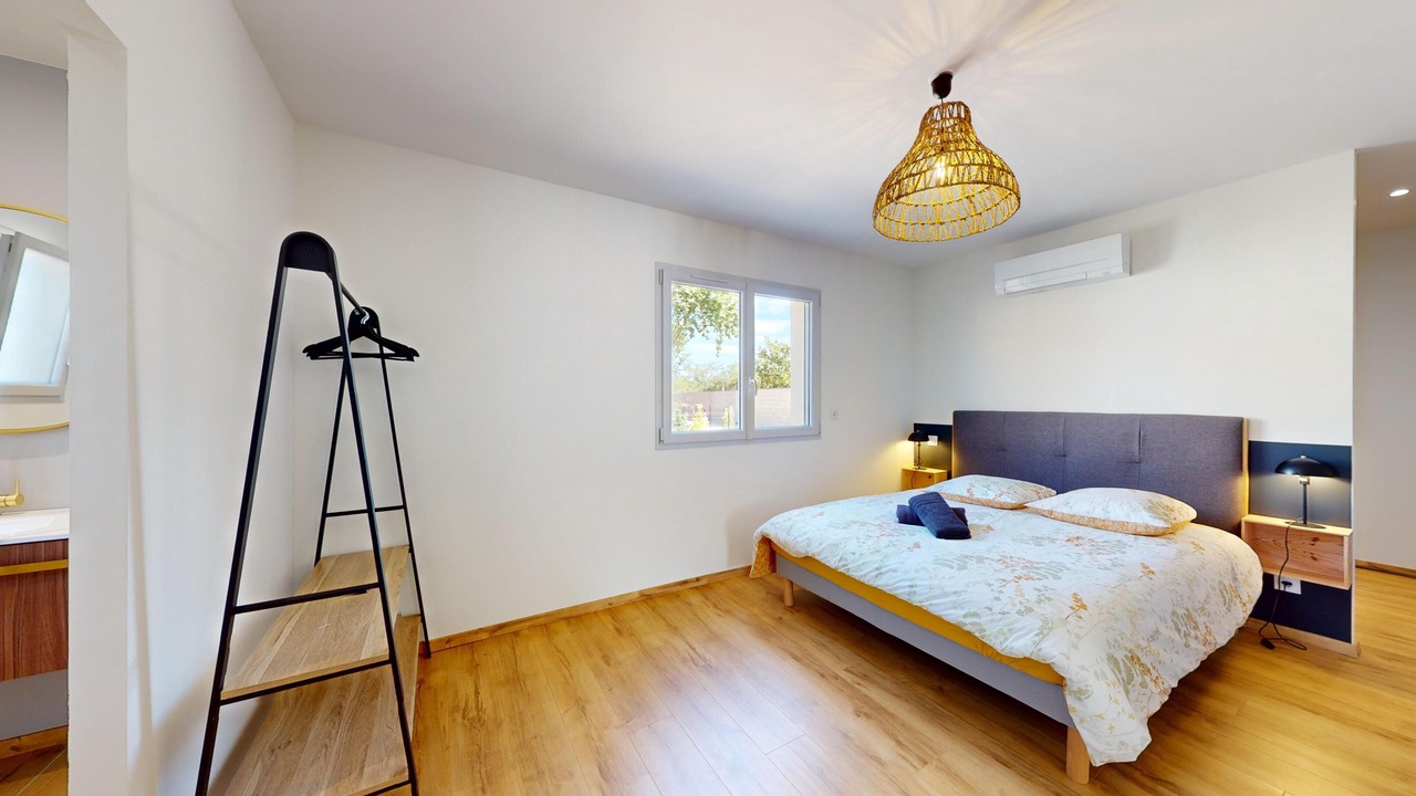 Photo of Bedroom in Cadaujac