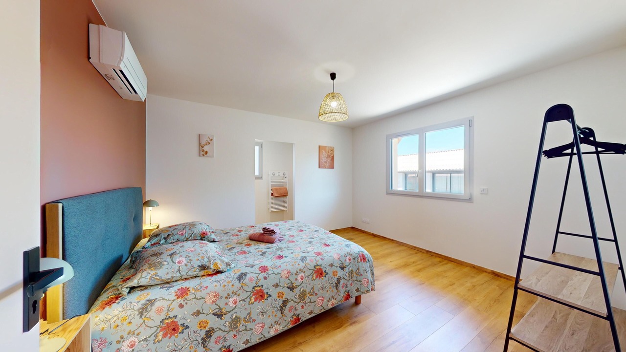 Photo of Bedroom in Cadaujac